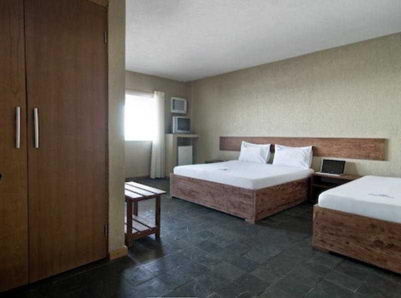 Oyo Hotel Arembepe Beach Hotel, Camacari 외부 사진